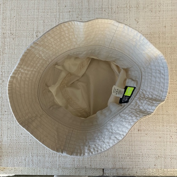 Nike Tan Bucket Hat - Picture 4 of 5